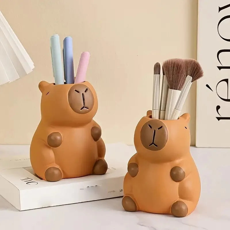 1 Piece Cute Capybara Pen Holder and Makeup Brush Organizer, Fun Design Rubber Desktop Decoration with Multiple Compartments for Office Supplies, Makeup Brushes, and Stationery Storage, Durable and Creative Home Office Desk A